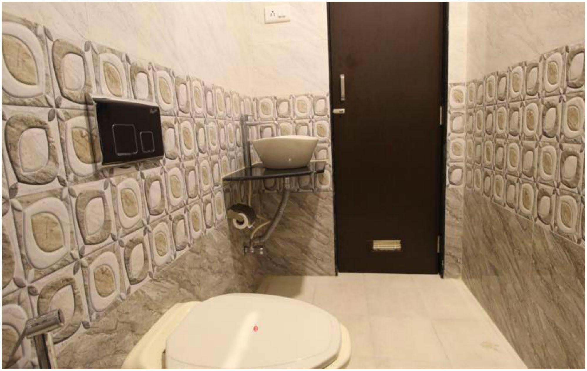 Treebo Trip Ashir Inn Mumbai Ngoại thất bức ảnh
